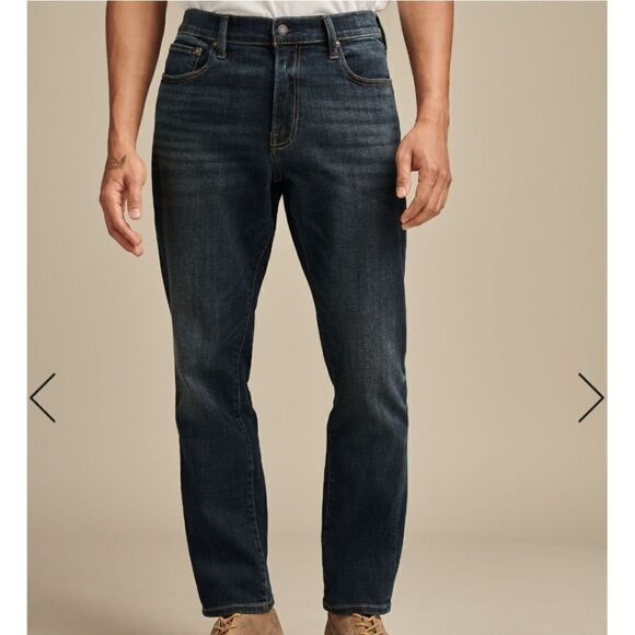 243 NWT Lucky Brand 410 athletic straight coolmax stretch jean 42x34